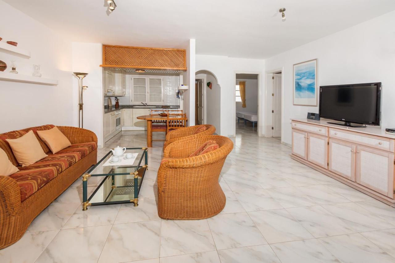 Conylanza Golf Y Mar Suites Costa Teguise Exterior photo