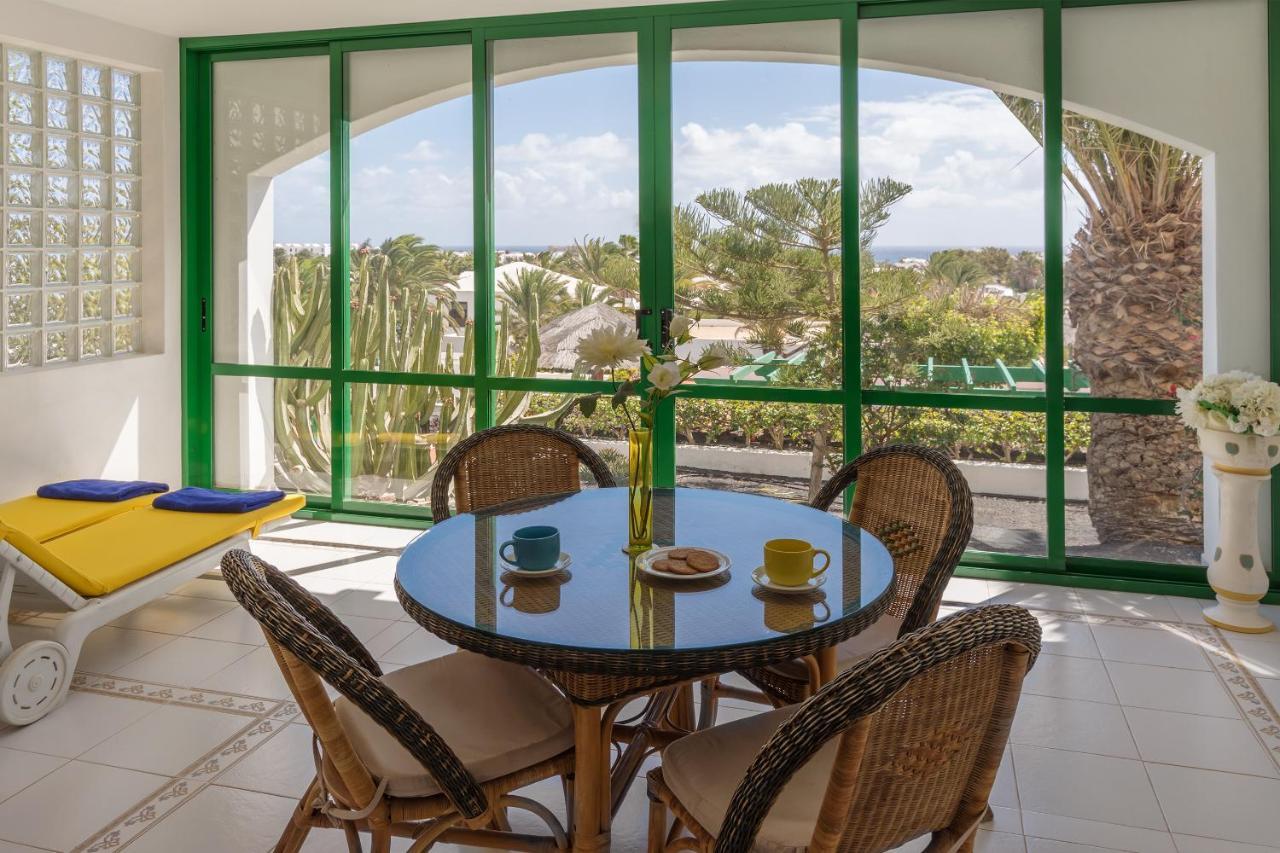 Conylanza Golf Y Mar Suites Costa Teguise Exterior photo